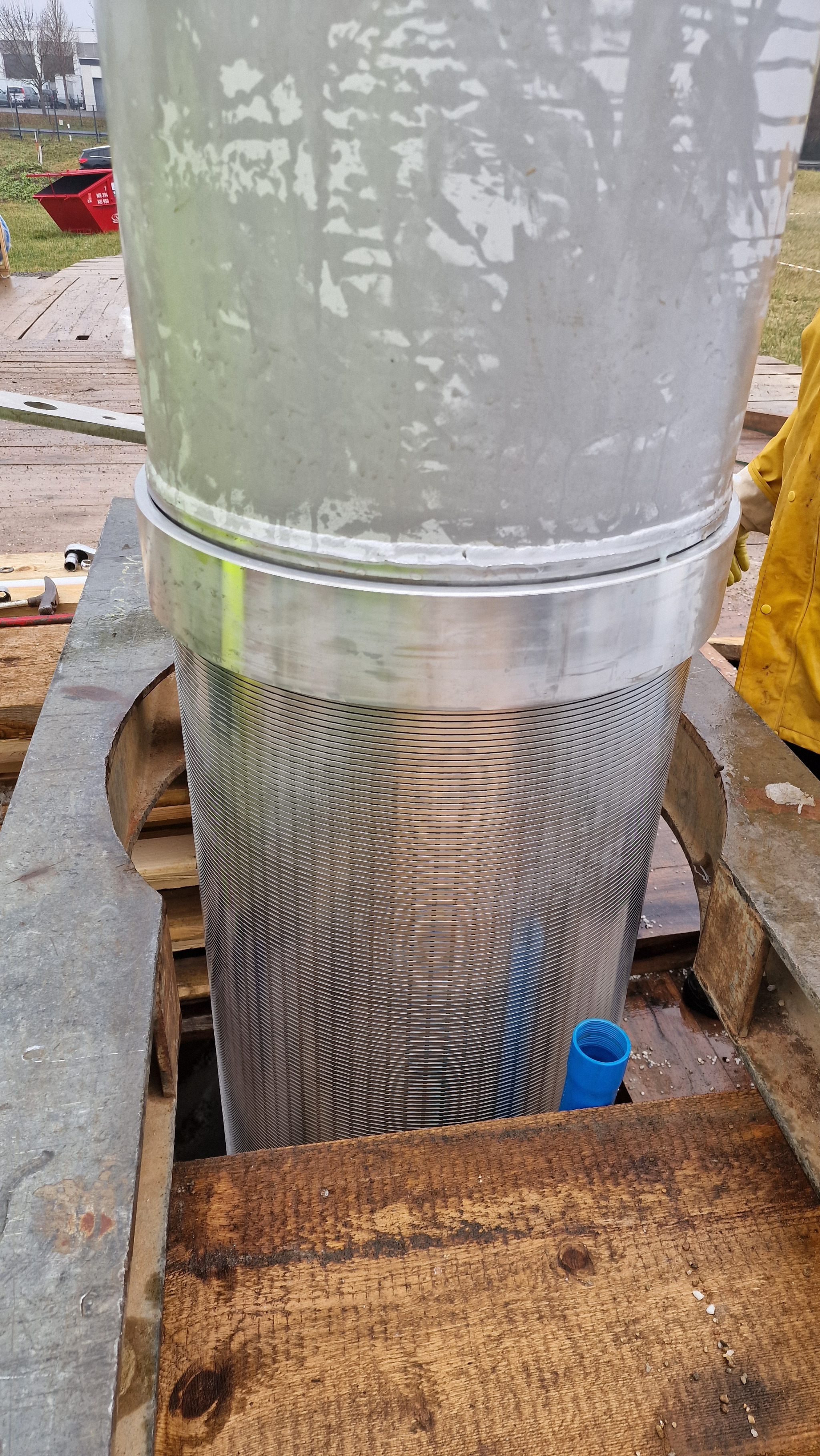 Einbau des neuen Brunnenfilters